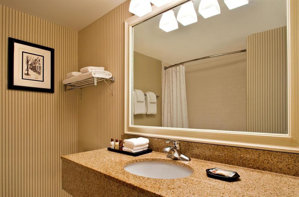 Four Points By Sheraton Richmond Midlothian Eksteriør bilde
