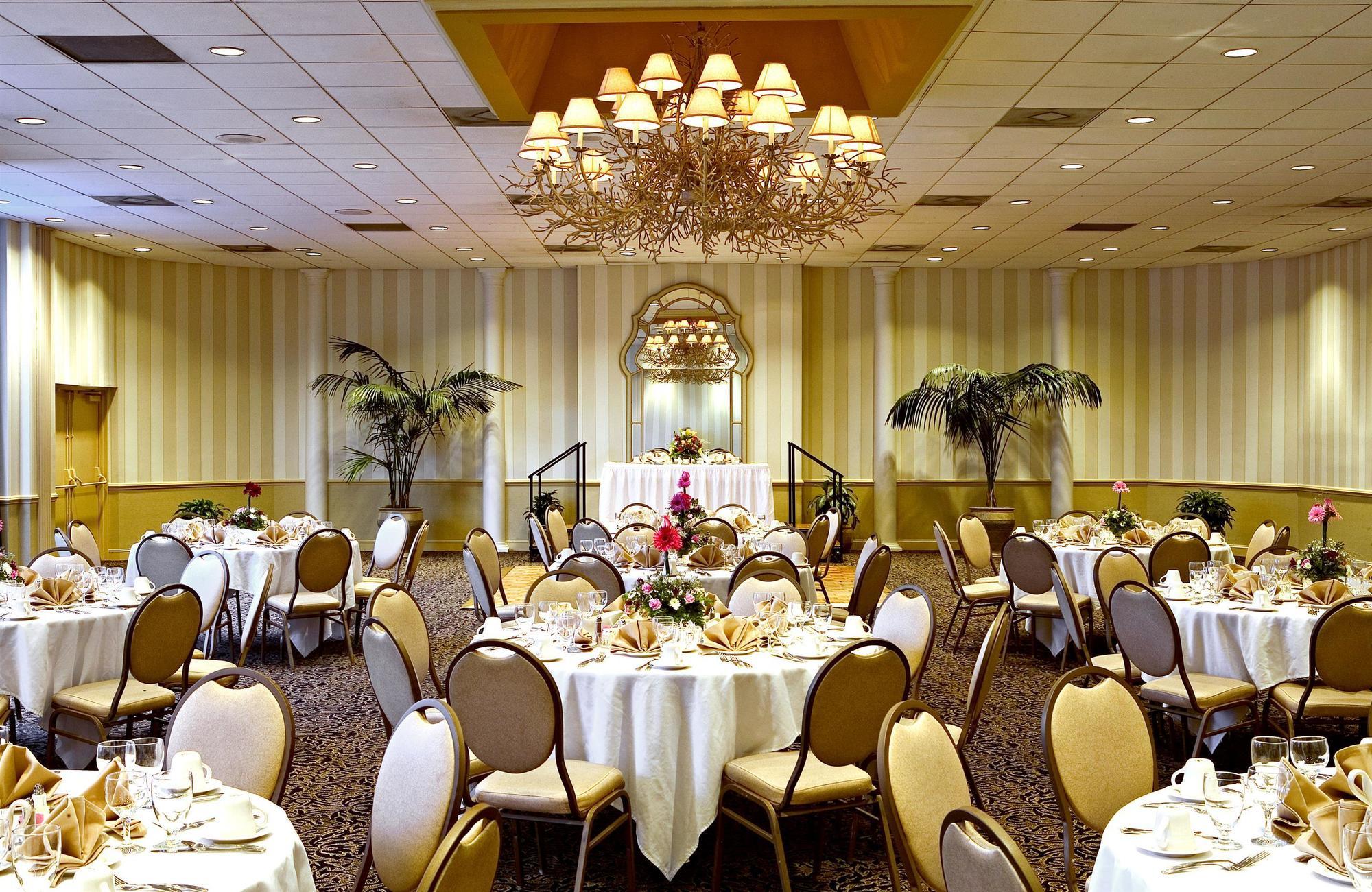 Four Points By Sheraton Richmond Midlothian Eksteriør bilde